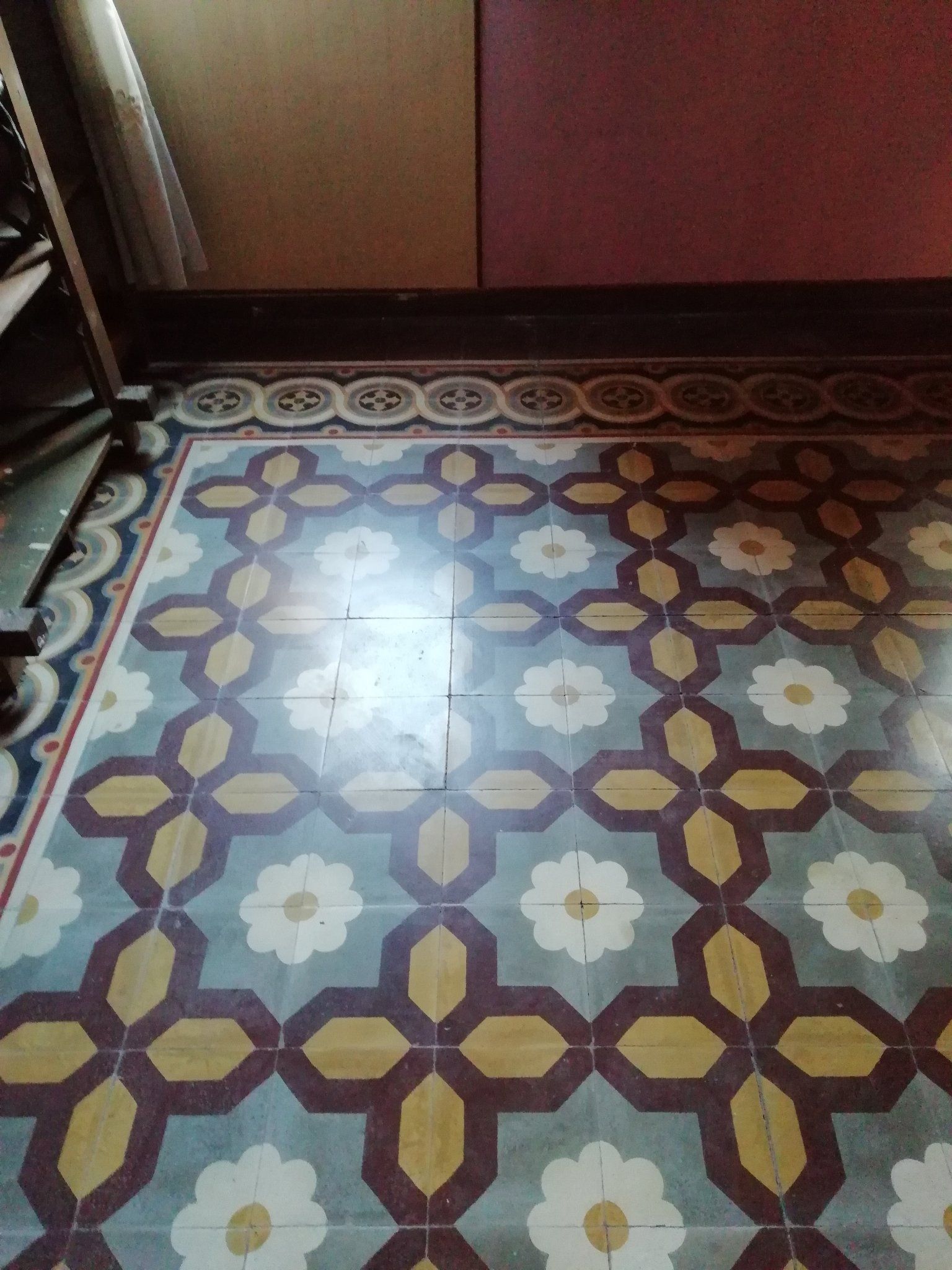 Restauro pavimento graniglia Restauro pavimento graniglia